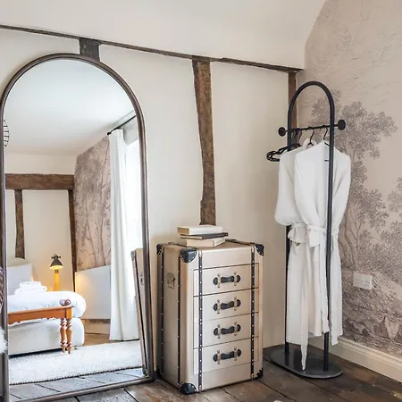 112 Micklegate - 1 *